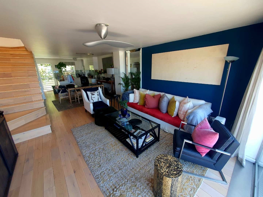 To Let 2 Bedroom Property for Rent in Green Point Western Cape